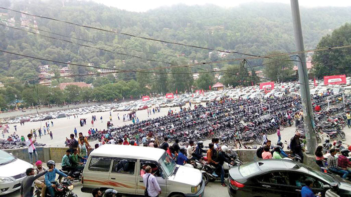 Nainital Crowds